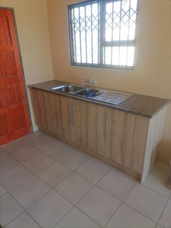 To Let 2 Bedroom Property for Rent in Mafikeng Rural North West